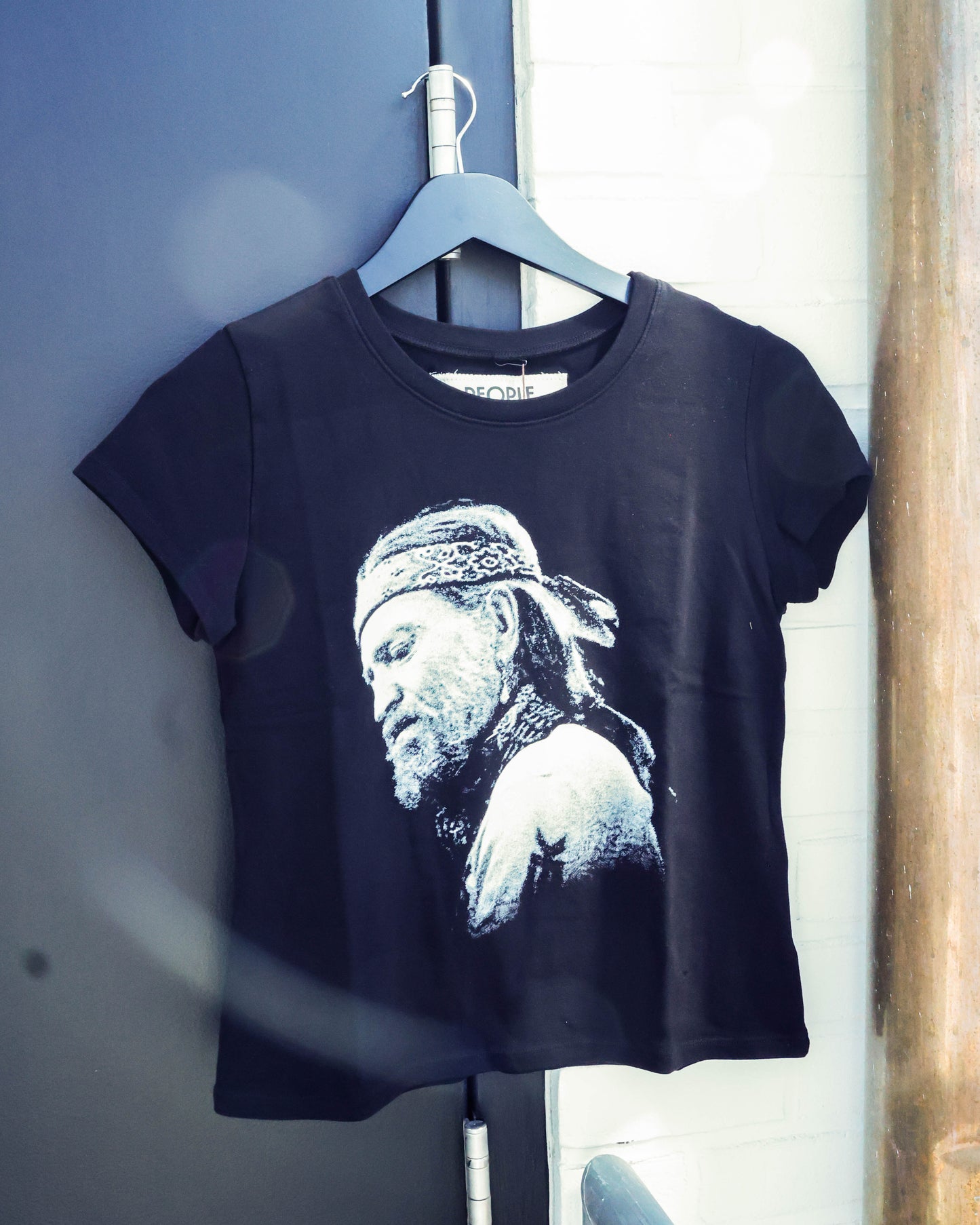 Women's Willie Nelson Just Breathe Baby Tee - Black