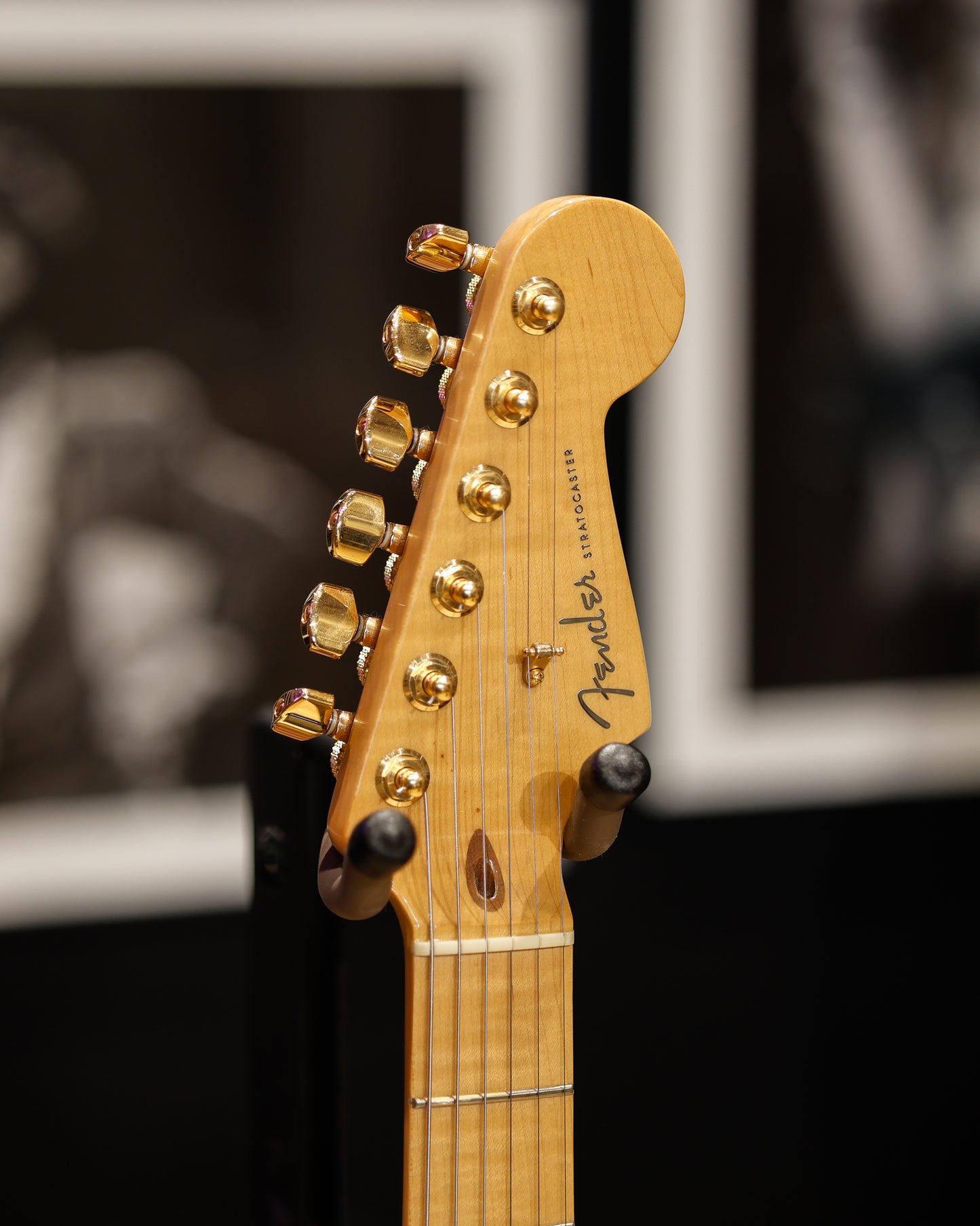 Fender 50th Anniversary American Deluxe Stratocaster 2004 (Pre-Owned) - 2-Color Sunburst