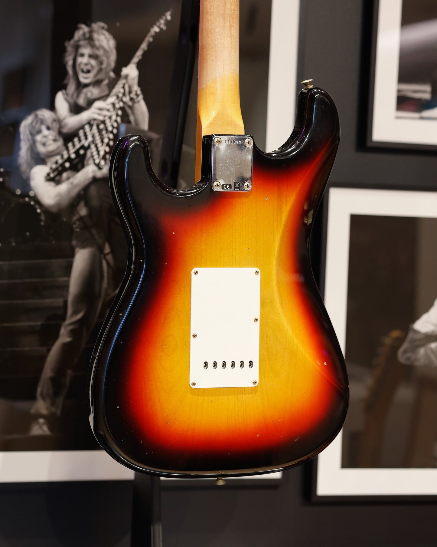 Fender Custom Shop 64 L-Series Stratocaster Journeyman - Target 3-Tone Sunburst