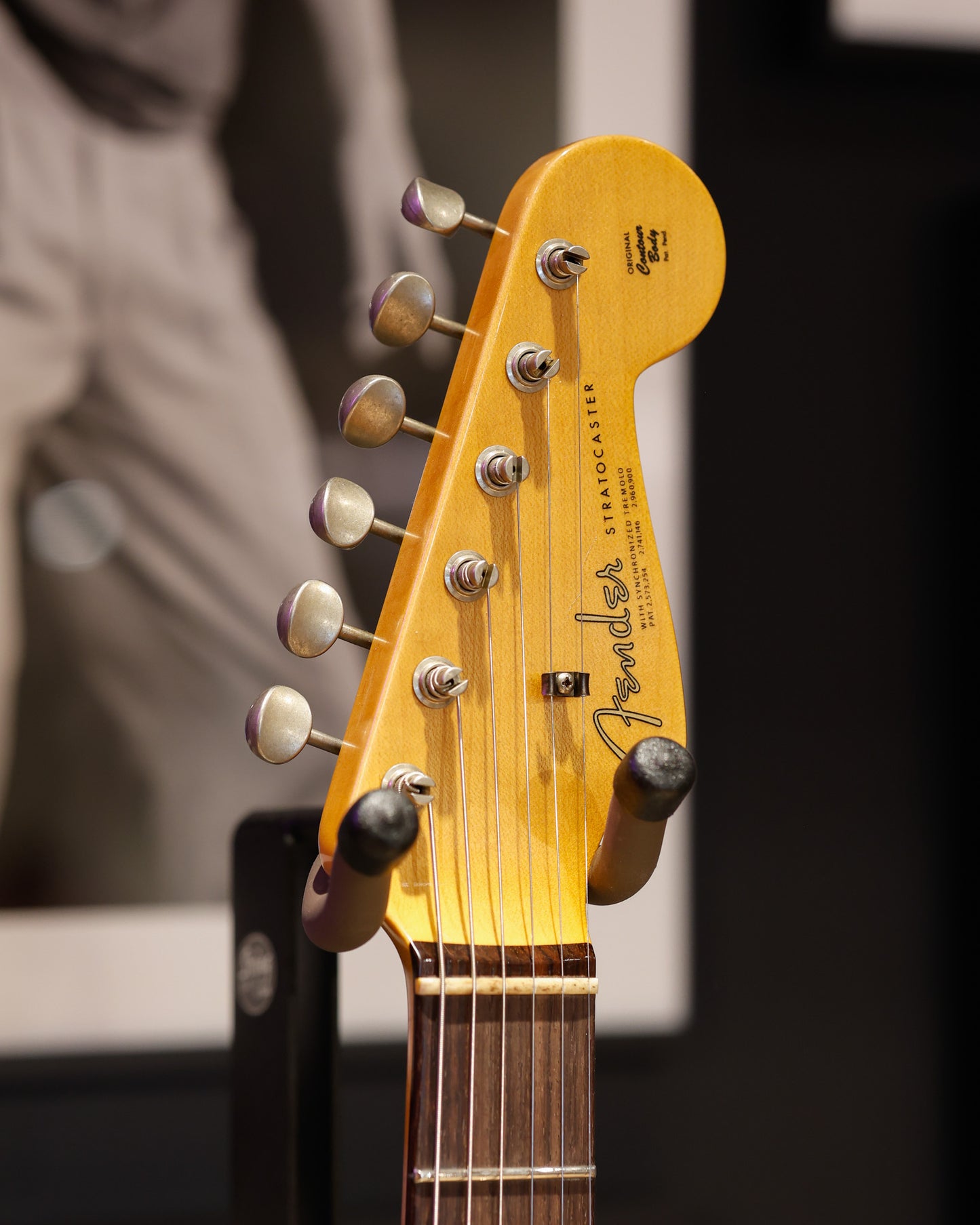 Fender Custom Shop 64 L-Series Stratocaster Journeyman - Target 3-Tone Sunburst