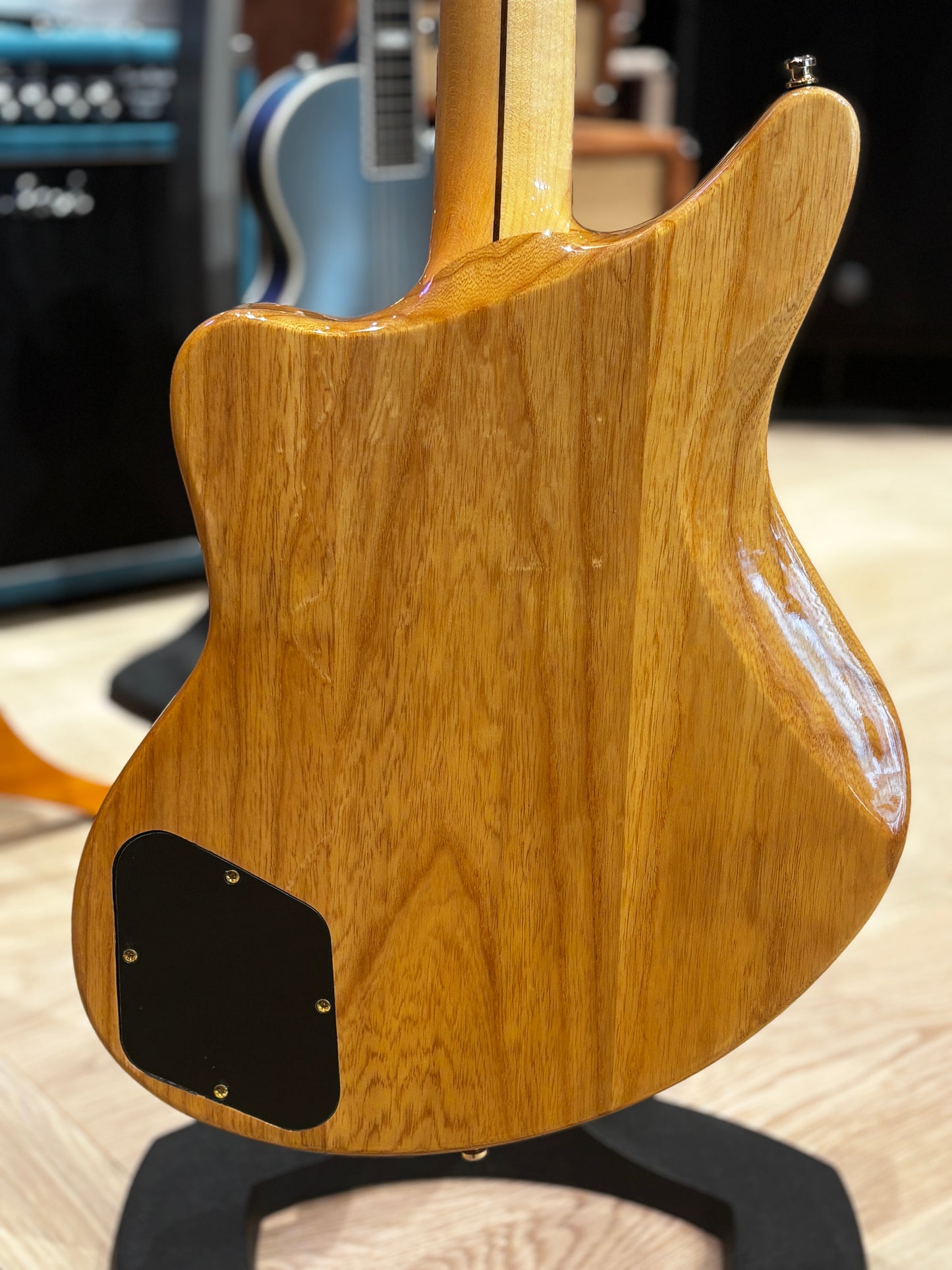D'Angelico Deluxe Bedford Offset with Stoptail - Natural Swamp Ash (Pre-Owned)