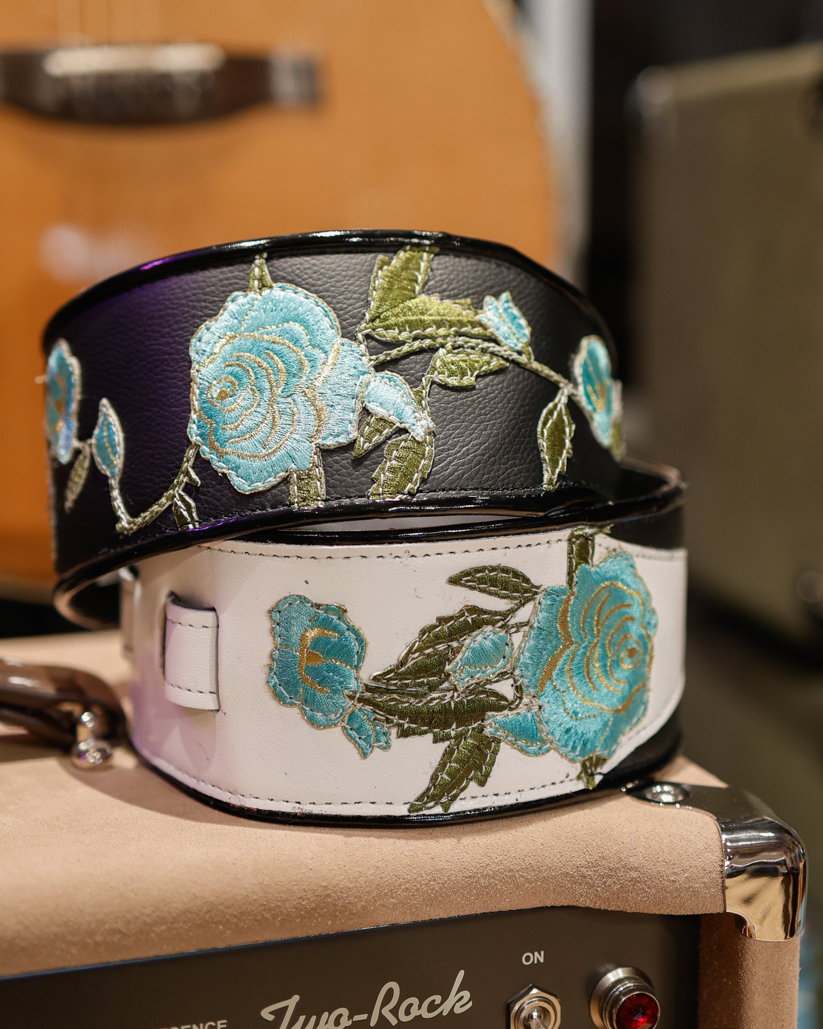 Jodi Head Stella Rose Guitar Strap – Round Hill Music Co