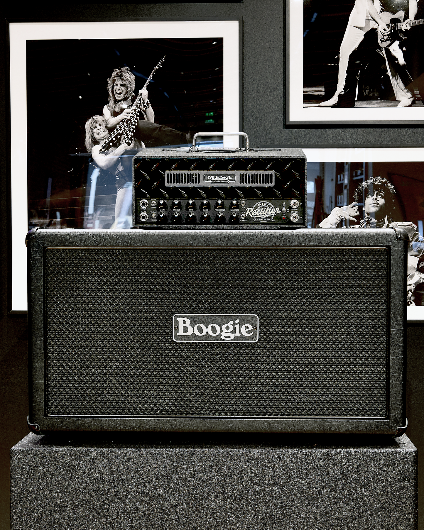 Mesa/Boogie 2x12 Guitar Cabinet - Black Taurus / Black Jute