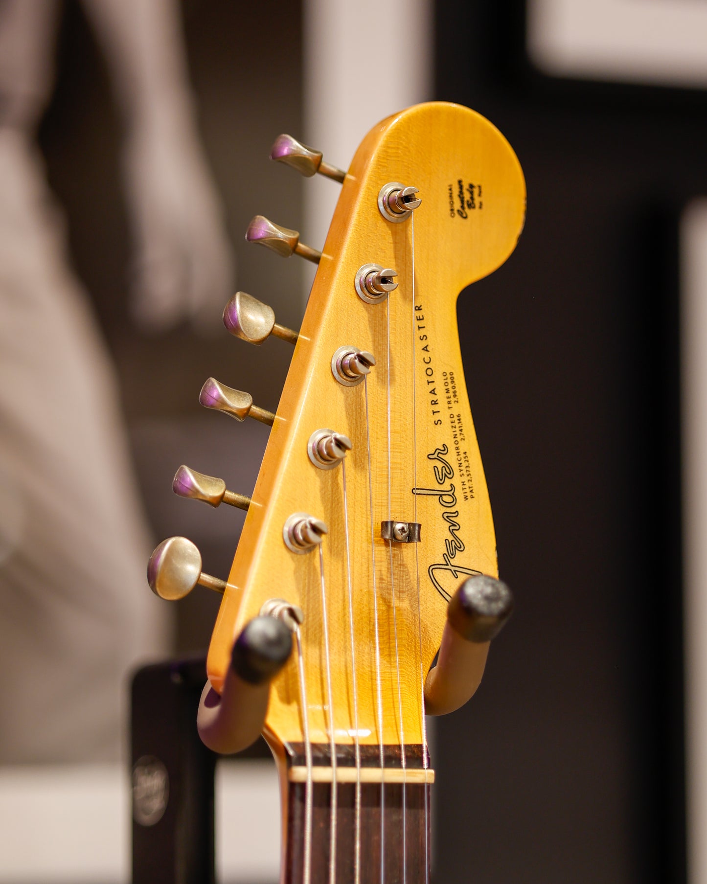 Fender Custom Shop 64 L-Series Stratocaster Journeyman - Aged Candy Tangerine