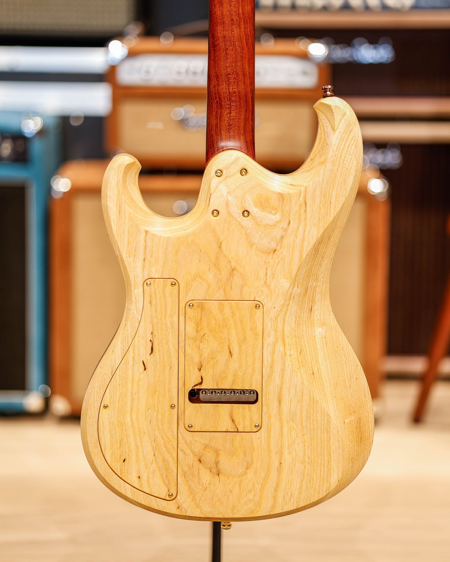 Barlow Guitars Eagle - Master Grade Quilted Maple