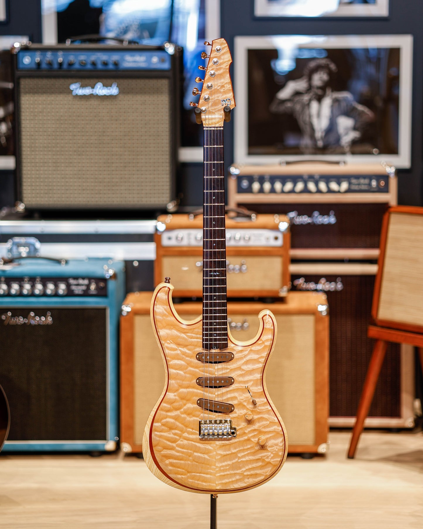 Barlow Guitars Eagle - Master Grade Quilted Maple