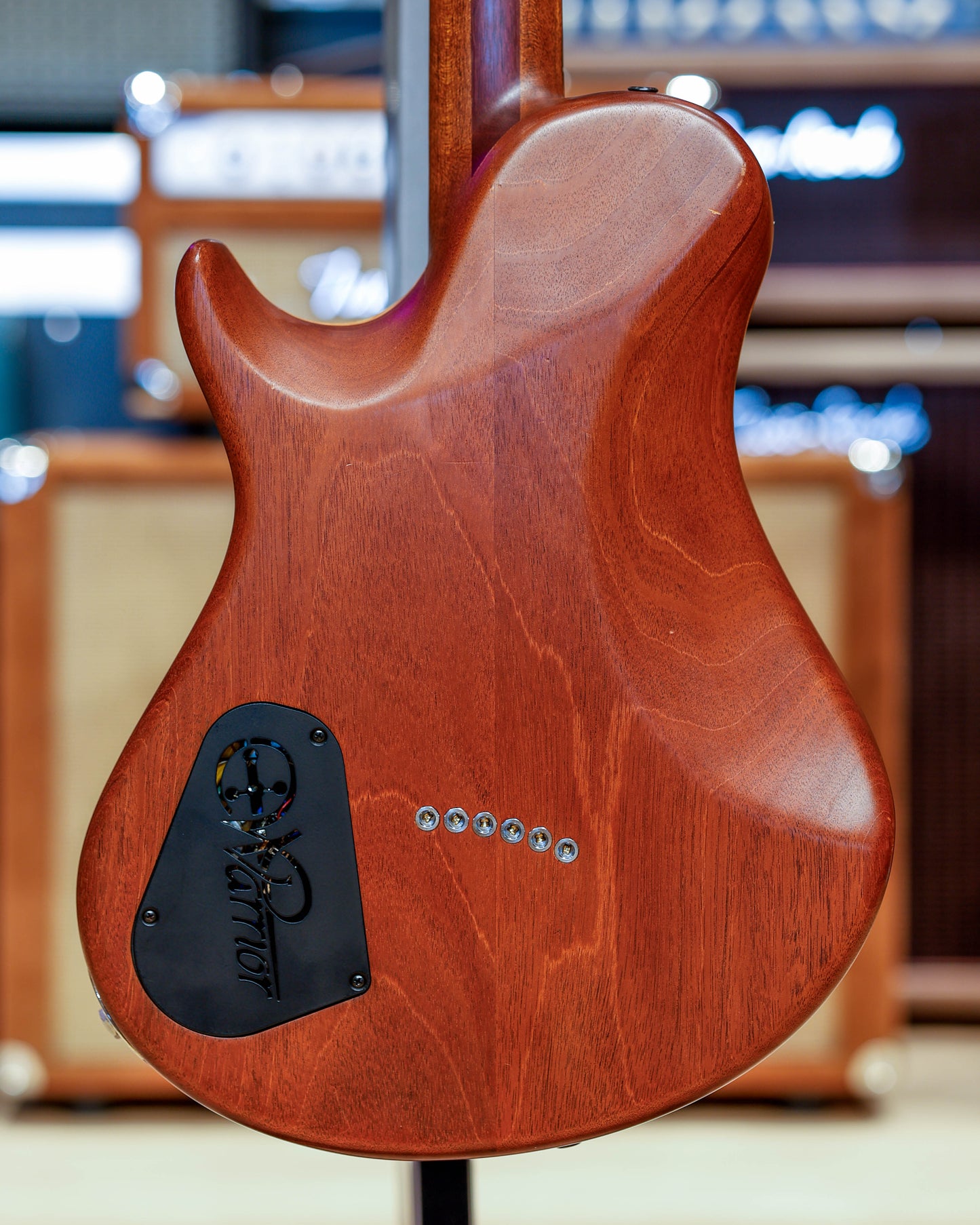 Warrior Isabella Custom Signature - Natural (Pre-Owned)