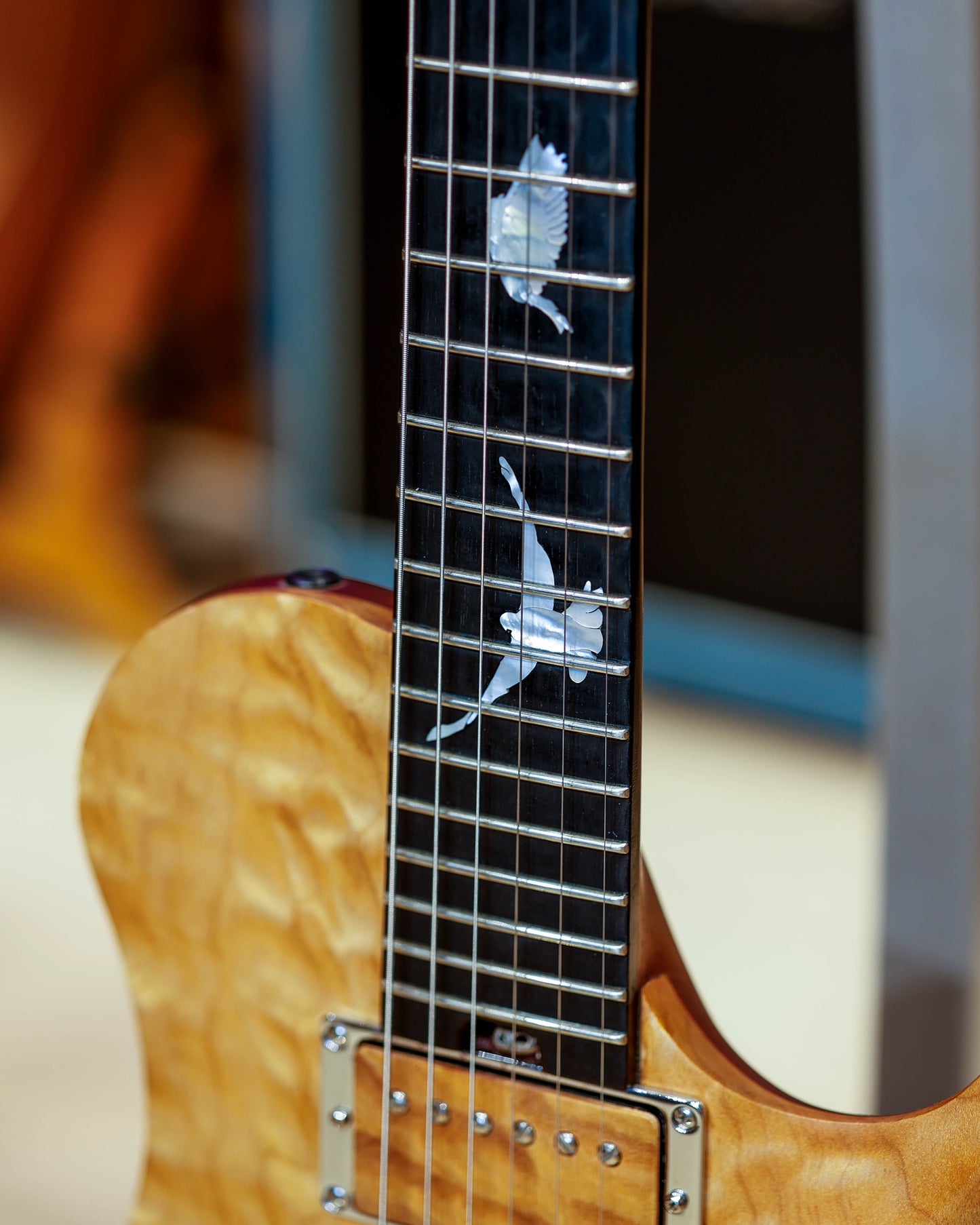 Warrior Isabella Custom Signature - Natural (Pre-Owned)