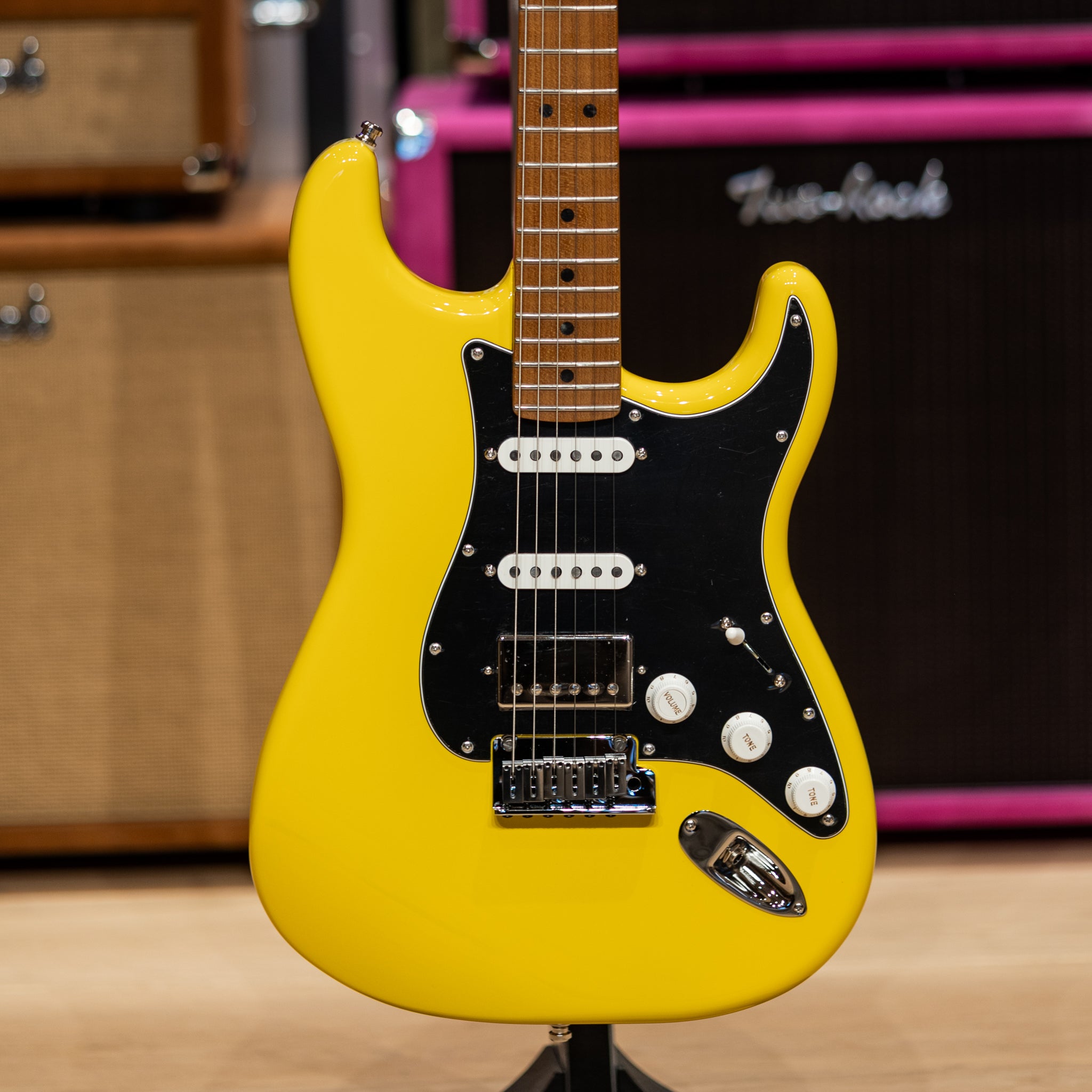 Fender American Ultra II Stratocaster HSS FSR - Graffiti Yellow