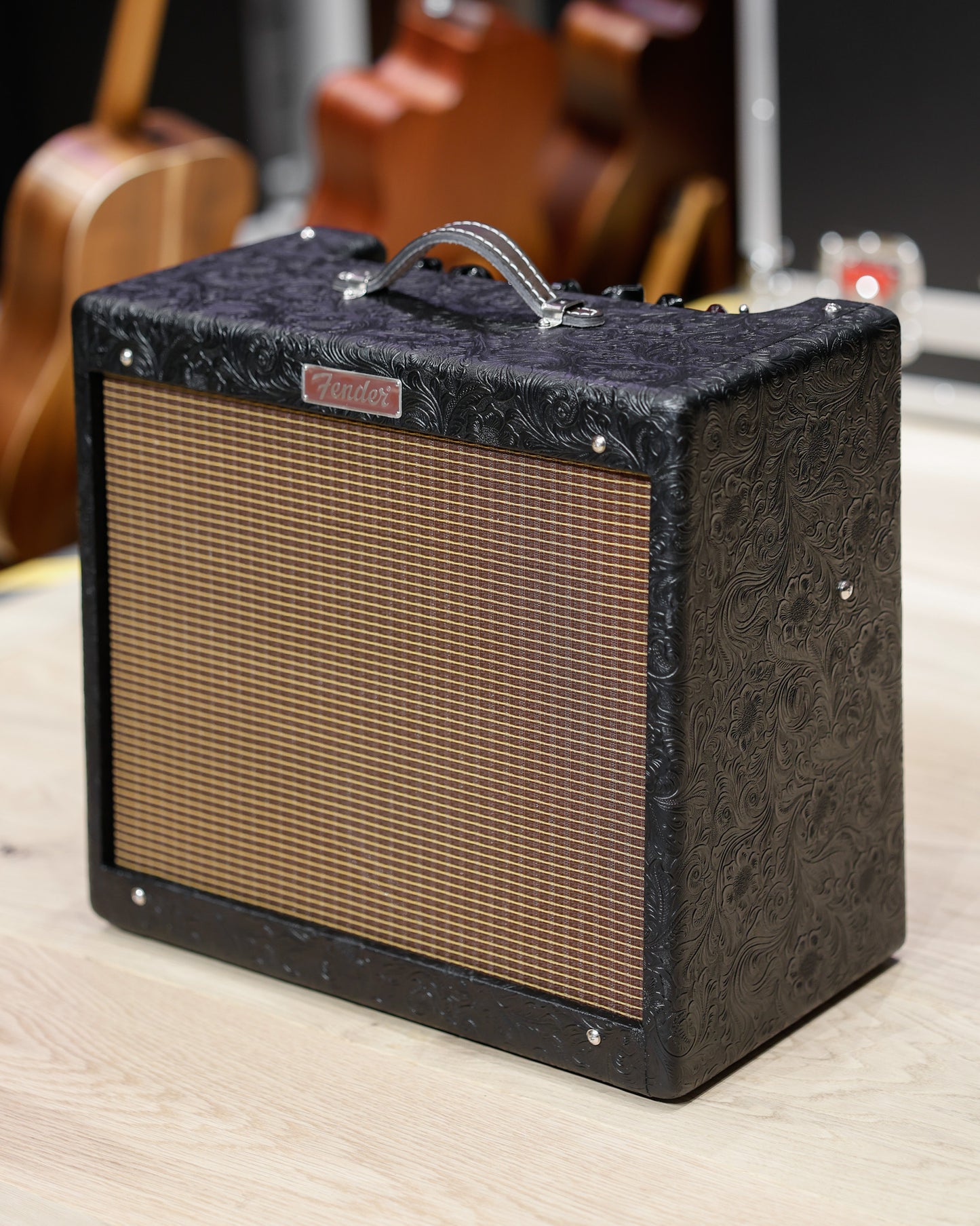 Fender Blues Junior IV 30th Anniversary 15-watt 1 x 12-inch Combo Amplifier - Black Western