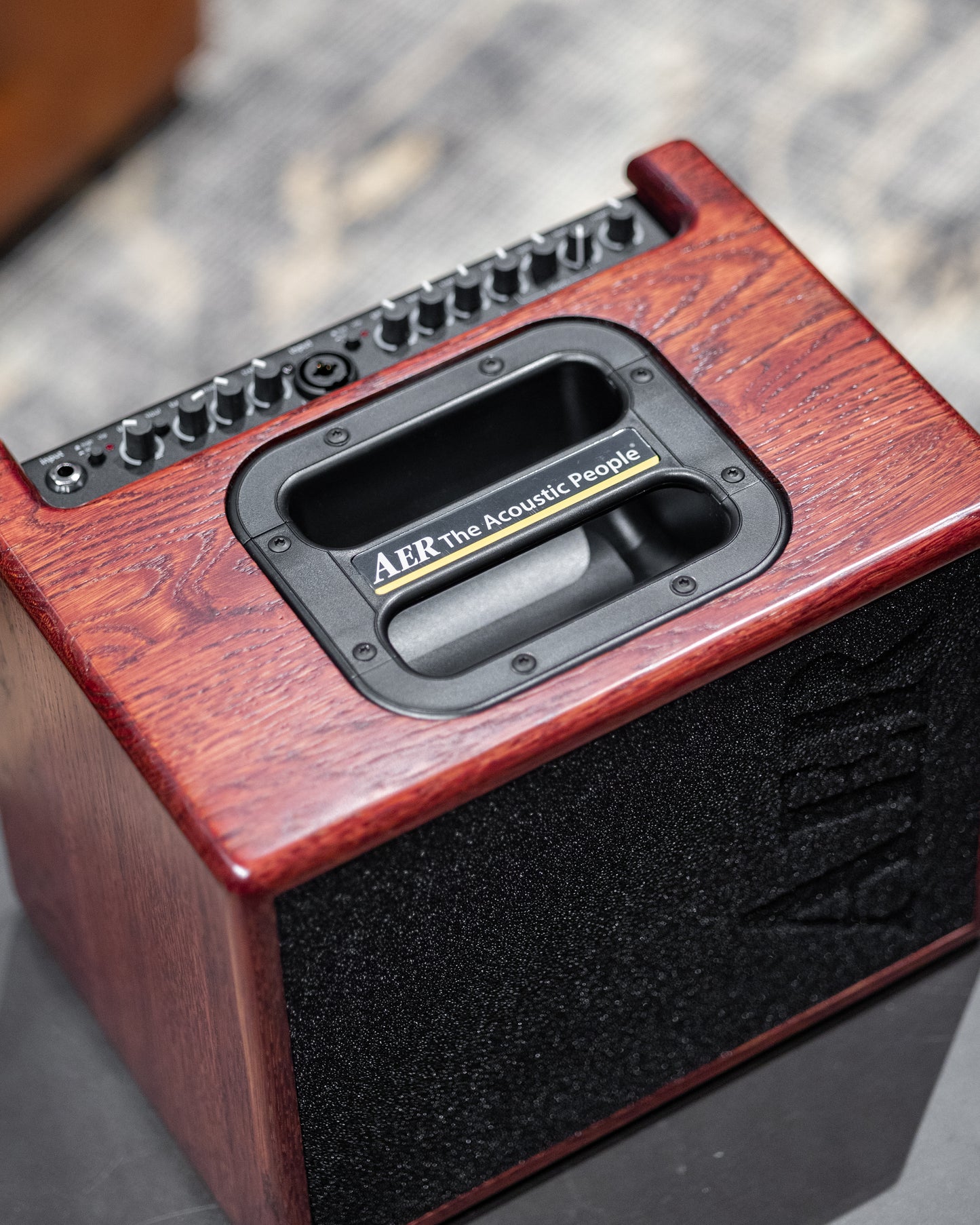 AER Compact 60/40 Acoustic Amplifier - Solid Oak w/ Mahogany Finish