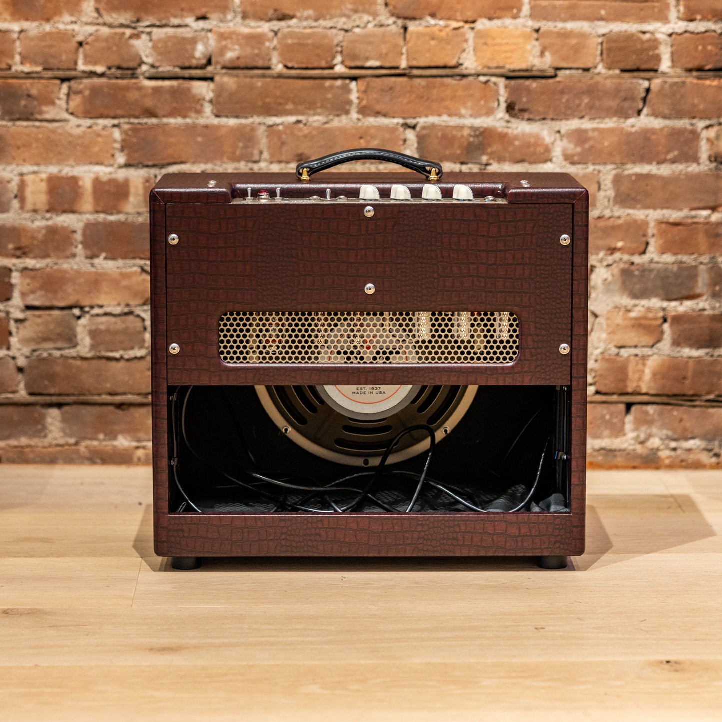 Magnatone Varsity Reverb 15W 1x12 Combo - Burgundy Crocodile