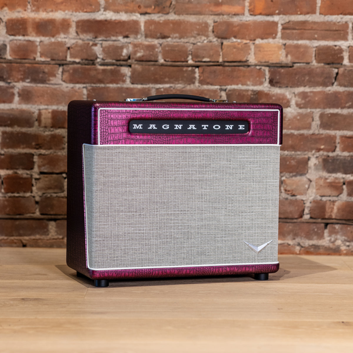 Magnatone Super Fifteen 15W 1x12 Combo - Billy Gibbons Chrome Grape