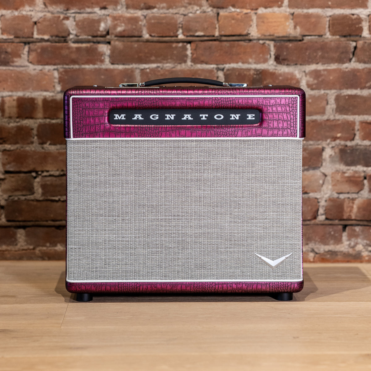 Magnatone Super Fifteen 15W 1x12 Combo - Billy Gibbons Chrome Grape