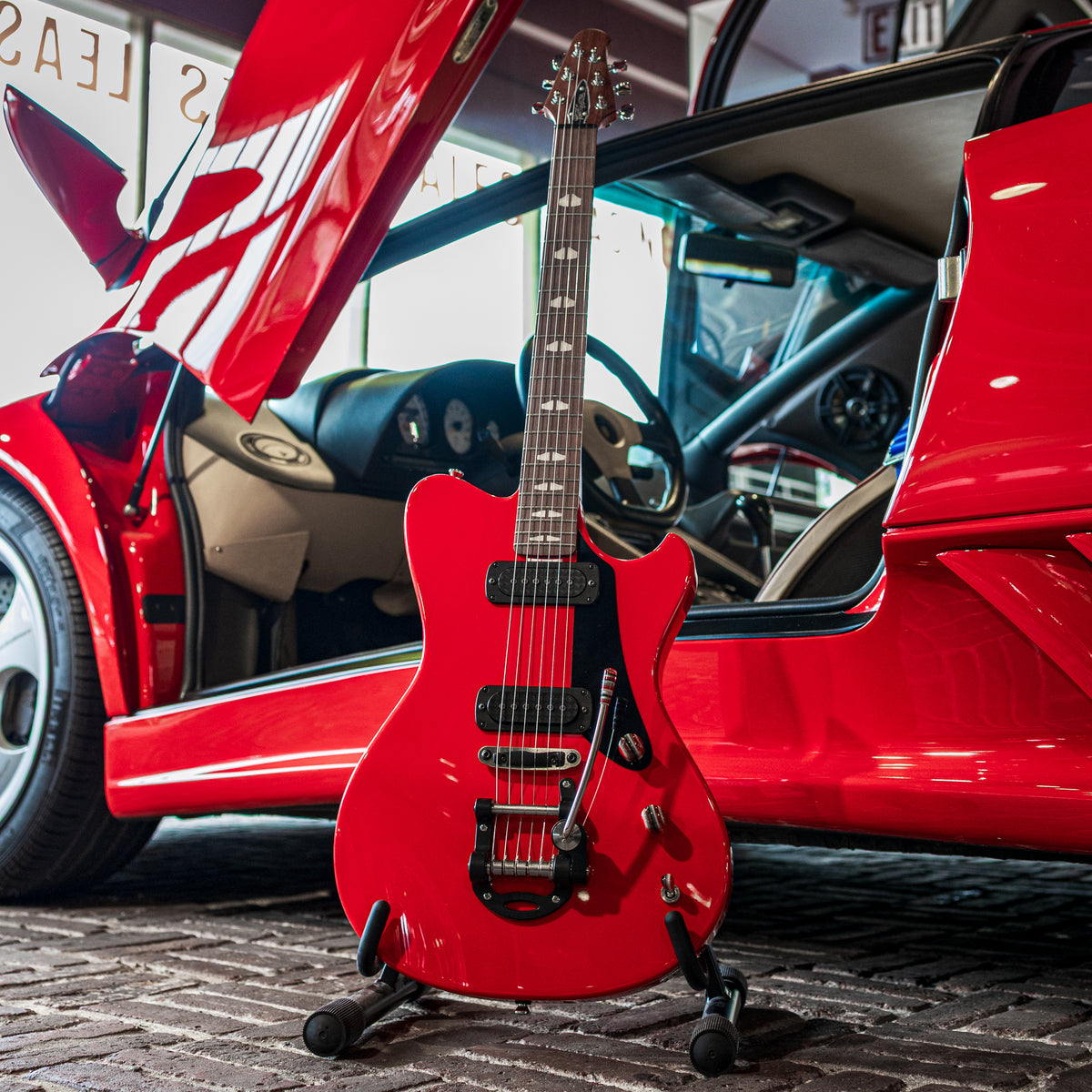 Powers Electric A-Type FF42 - Rosso Diablo Red