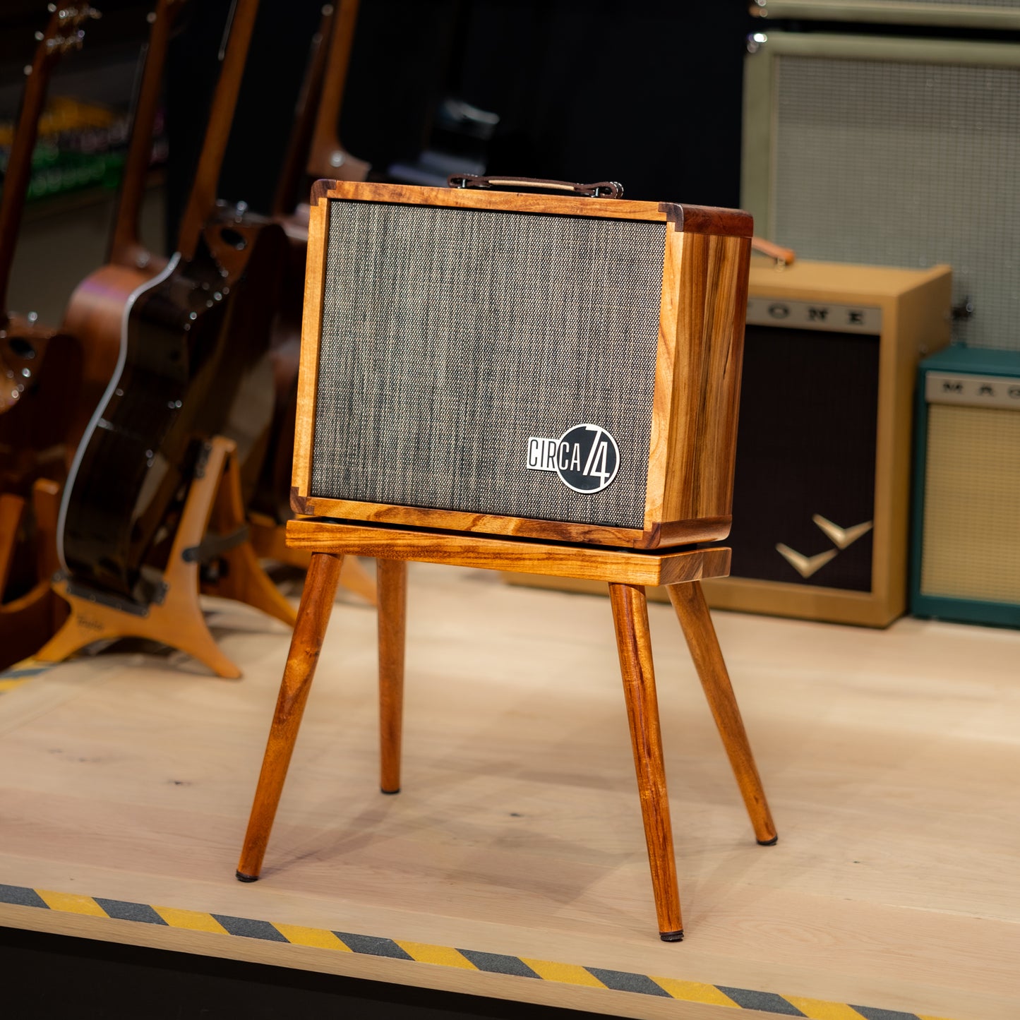 Taylor Circa 74 Koa Acoustic Amplifier
