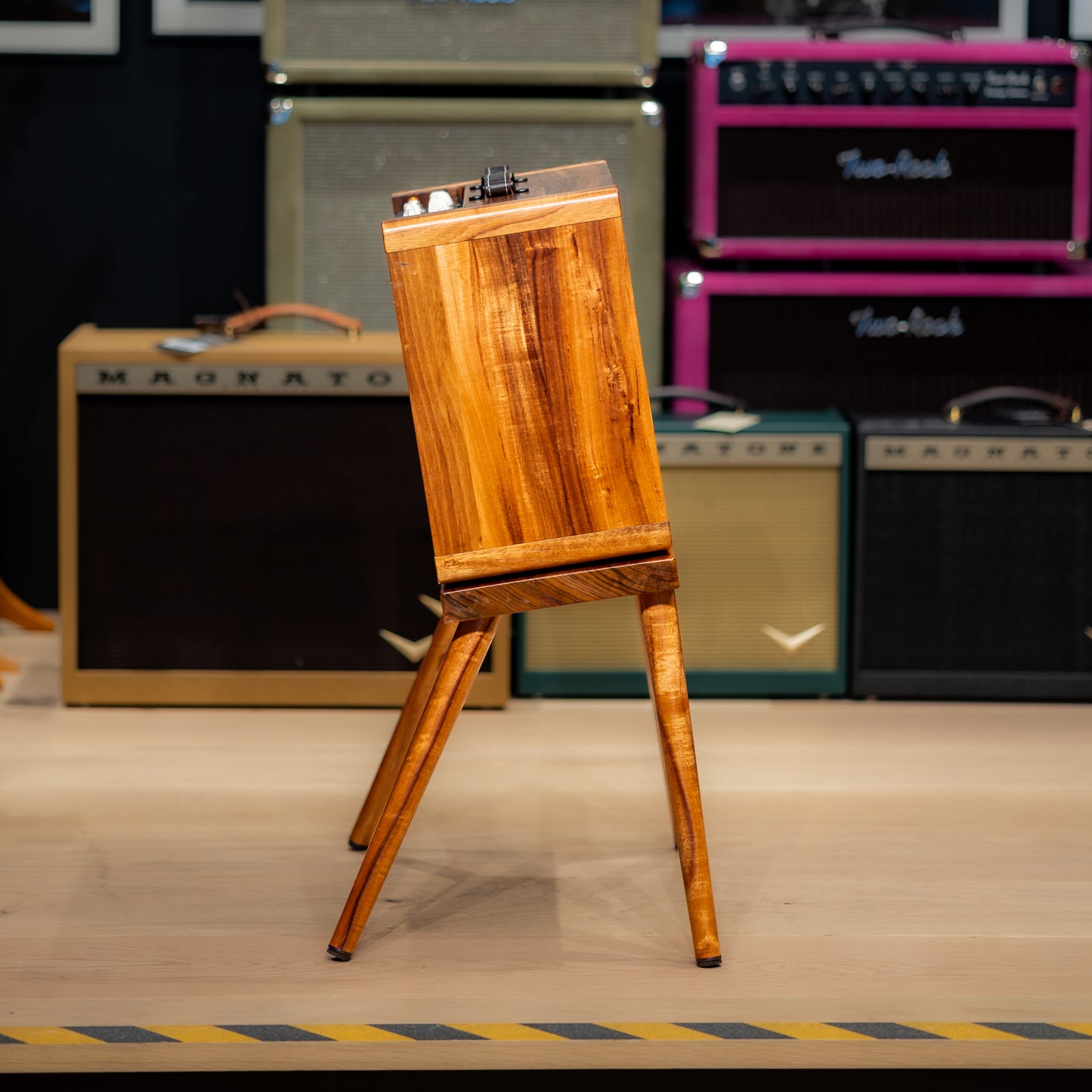 Taylor Circa 74 Koa Acoustic Amplifier
