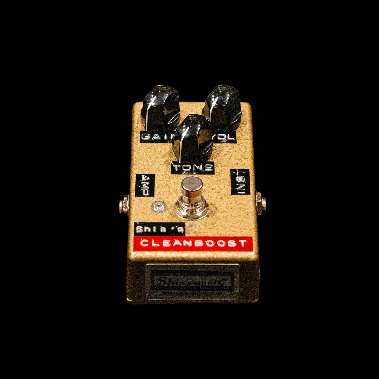 Clean Boost Custom Booster Pedal - Gold Hammer