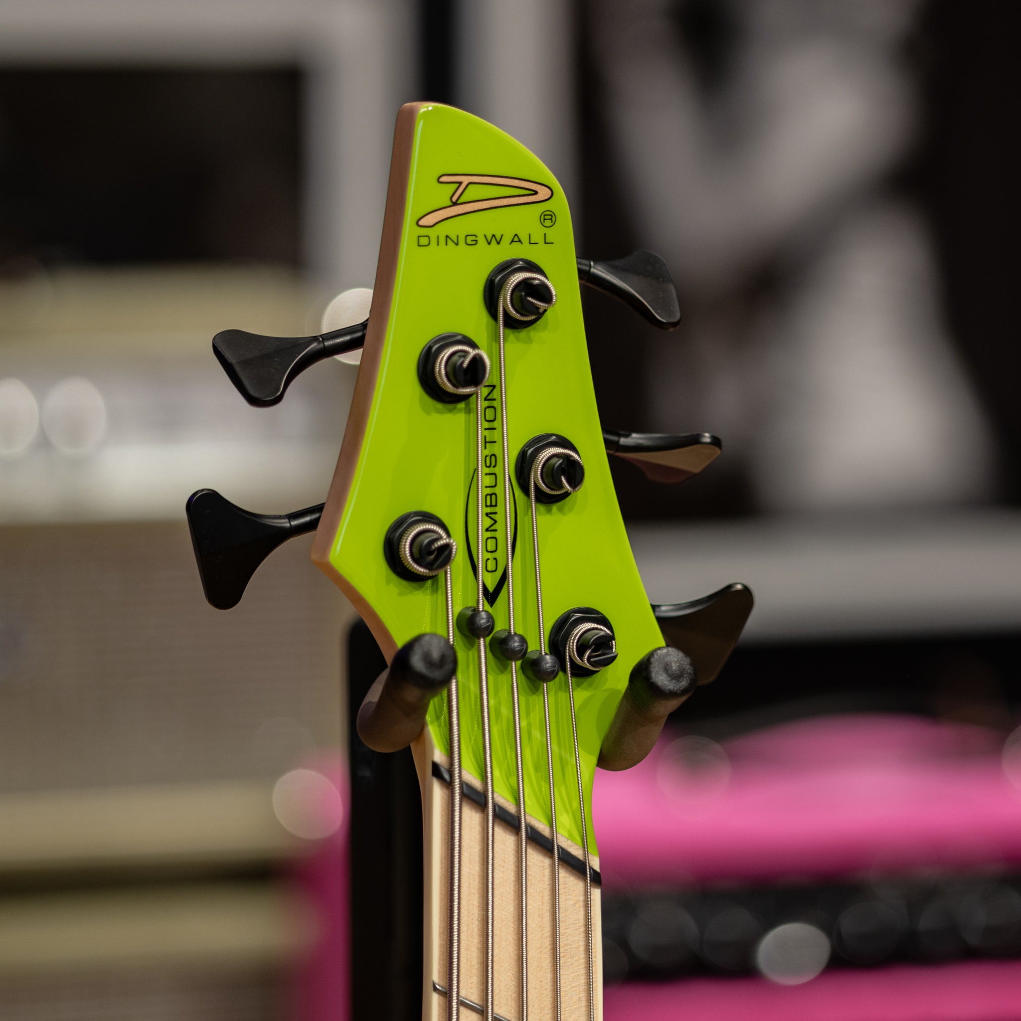 Dingwall NG3 Nolly Getgood 5-String - Ferrari Green – Round Hill