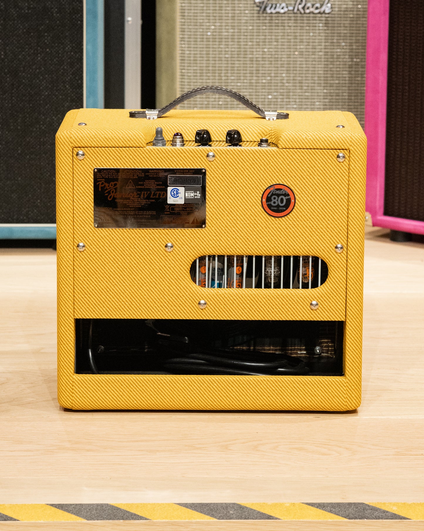 Fender Pro Junior IV Lacquered Tweed w/Jensen Speaker 15W 1x10 Combo