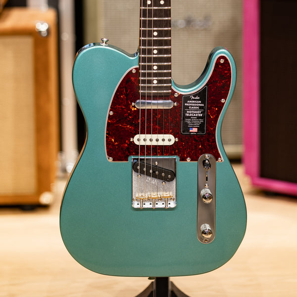 Fender-08_grande.jpg?v=1770581067