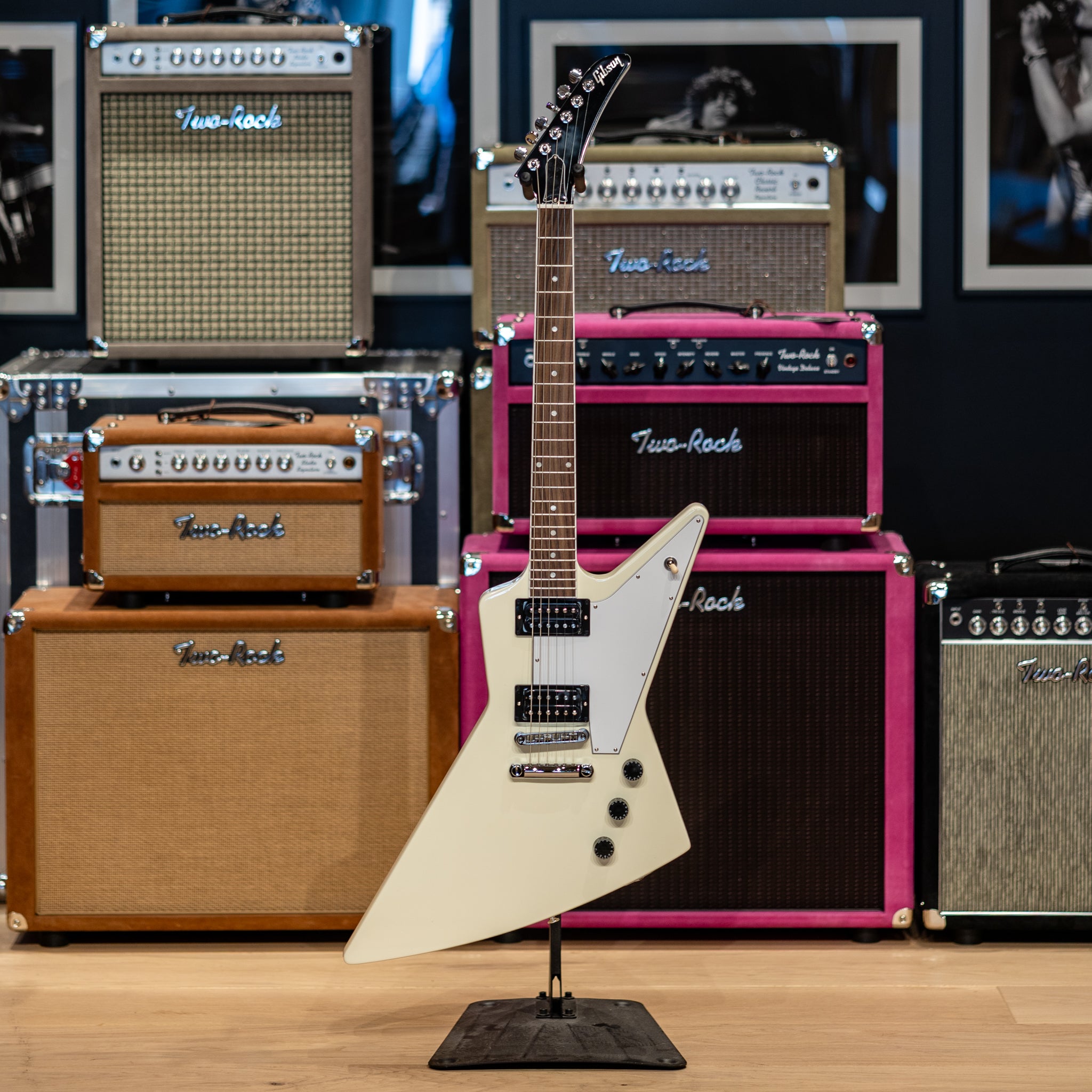 Gibson 70s Explorer - Classic White – Round Hill Music Co
