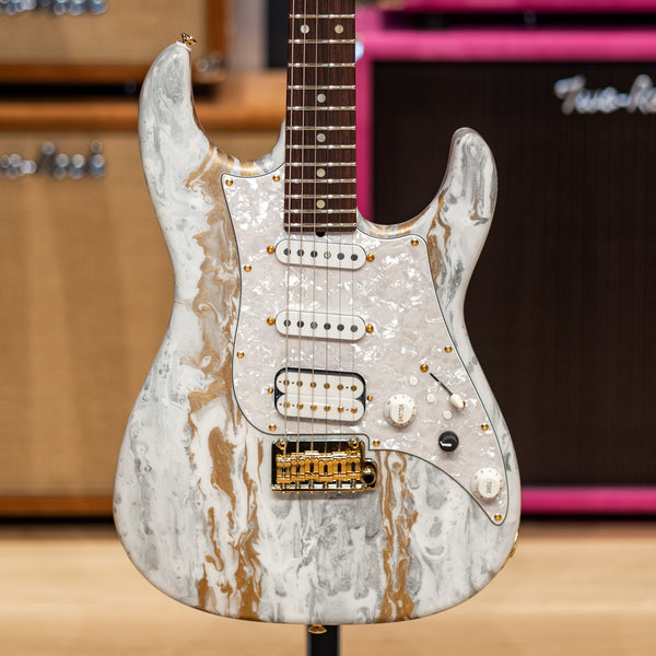James Tyler Dann Huﬀ Studio Elite HDX - White Shmear – Round Hill