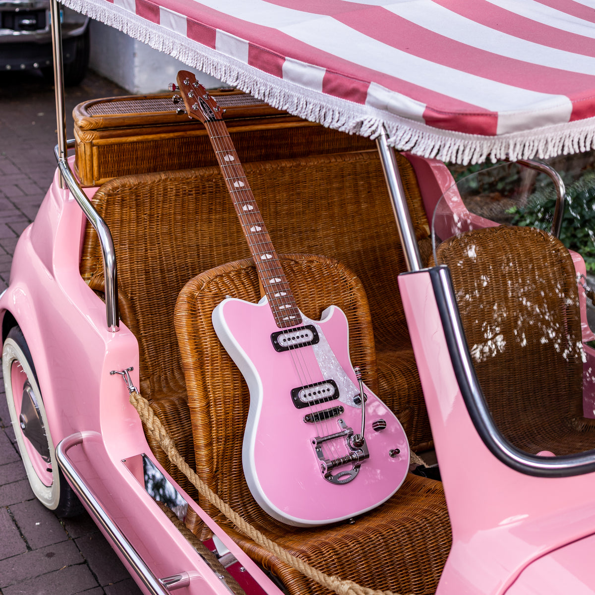 Powers Electric A-Type PF42 Two-Tone - Bubblegum & Moonlight White