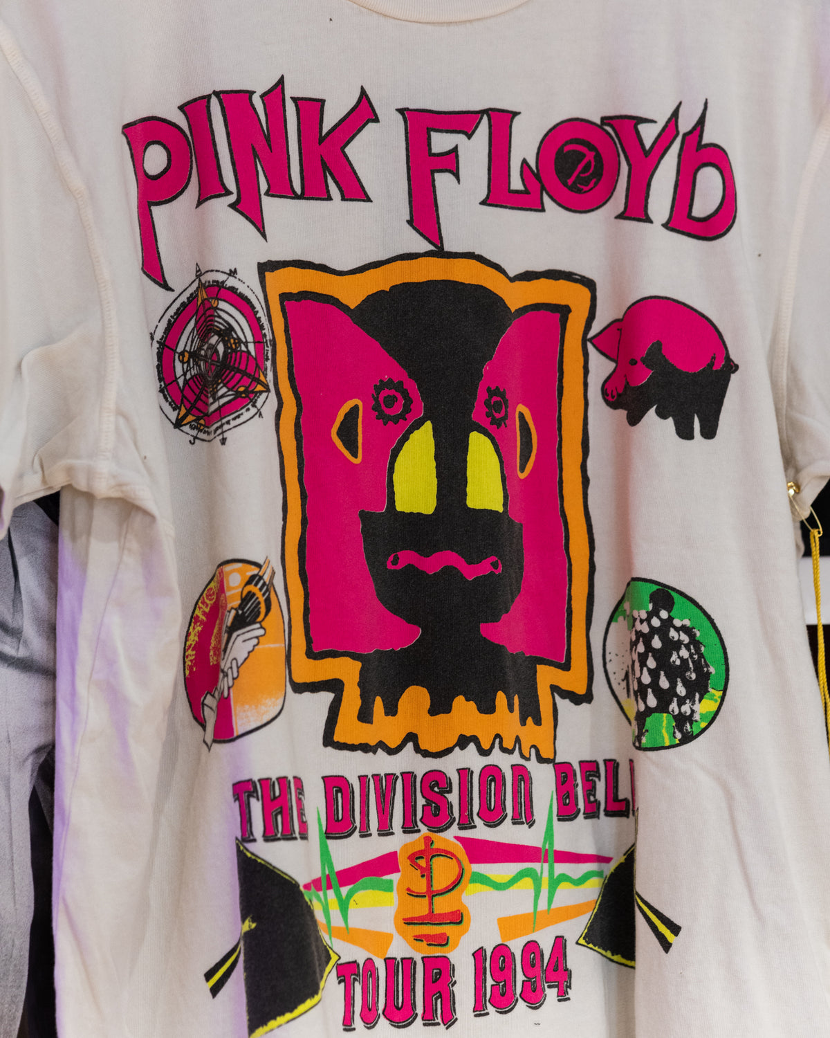 Madeworn Pink Floyd Division Bell Tour 90's Fit Tee - Vintage White