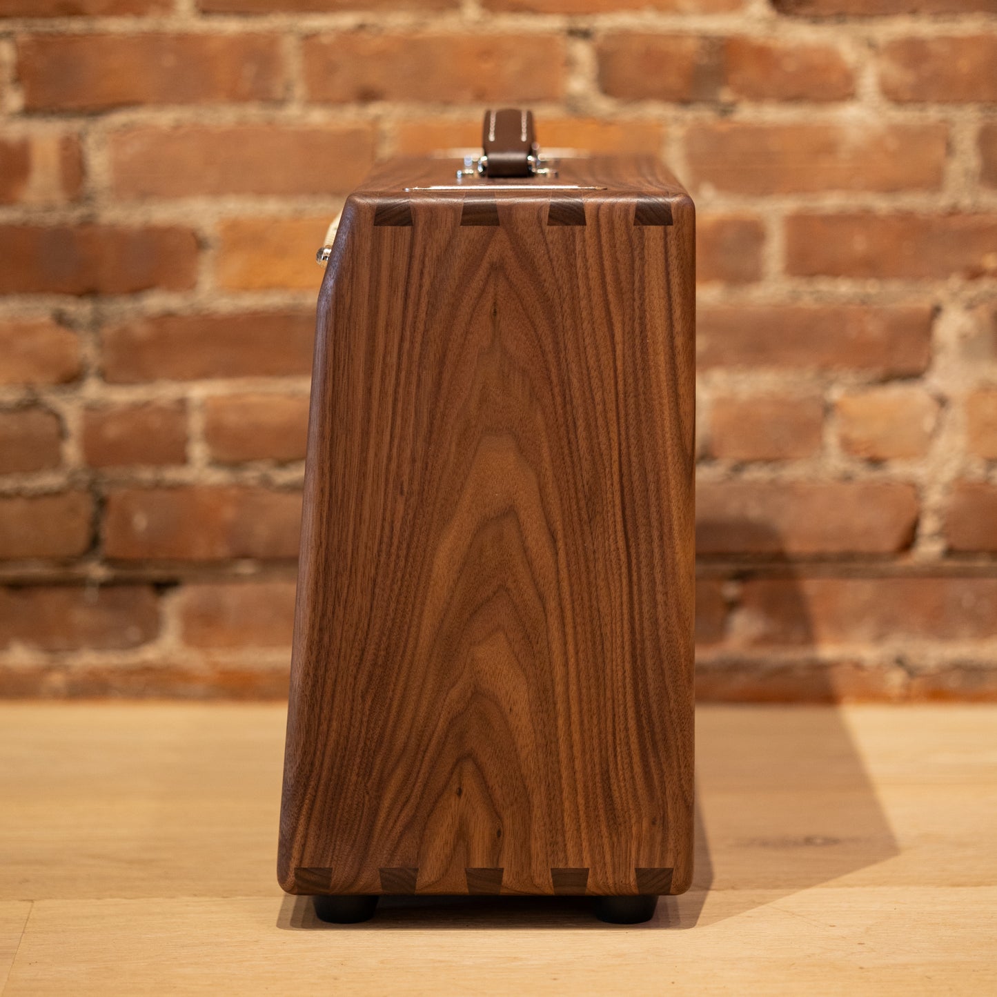 Milkman Creamer Ceramic 20W 1x12 Combo - Heritage Walnut