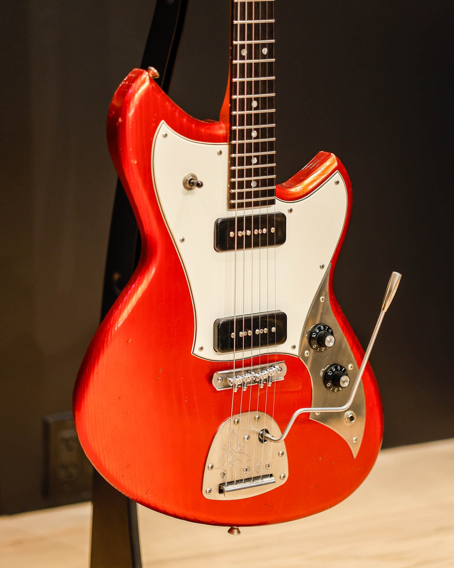 Novo Serus J - Candy Apple Red