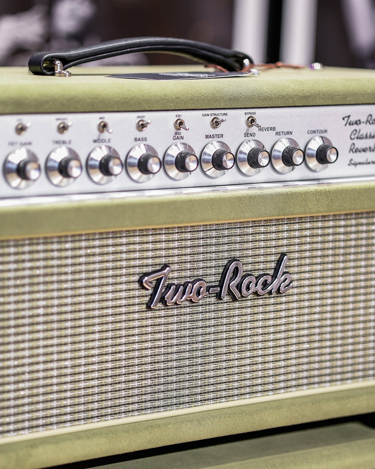 Two-Rock Classic Reverb Signature 100/50W Head + 2x12 Vertical Cabinet