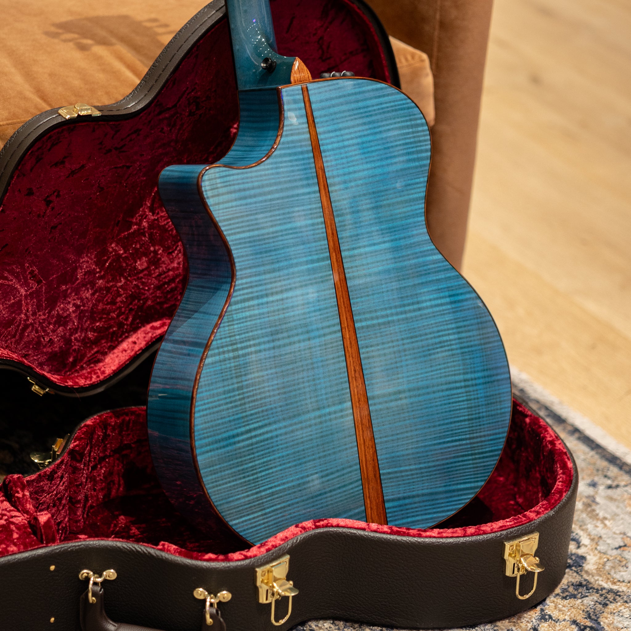 Taylor Custom Catch #23 - C14ce Lutz Spruce/Figured Big Leaf Maple